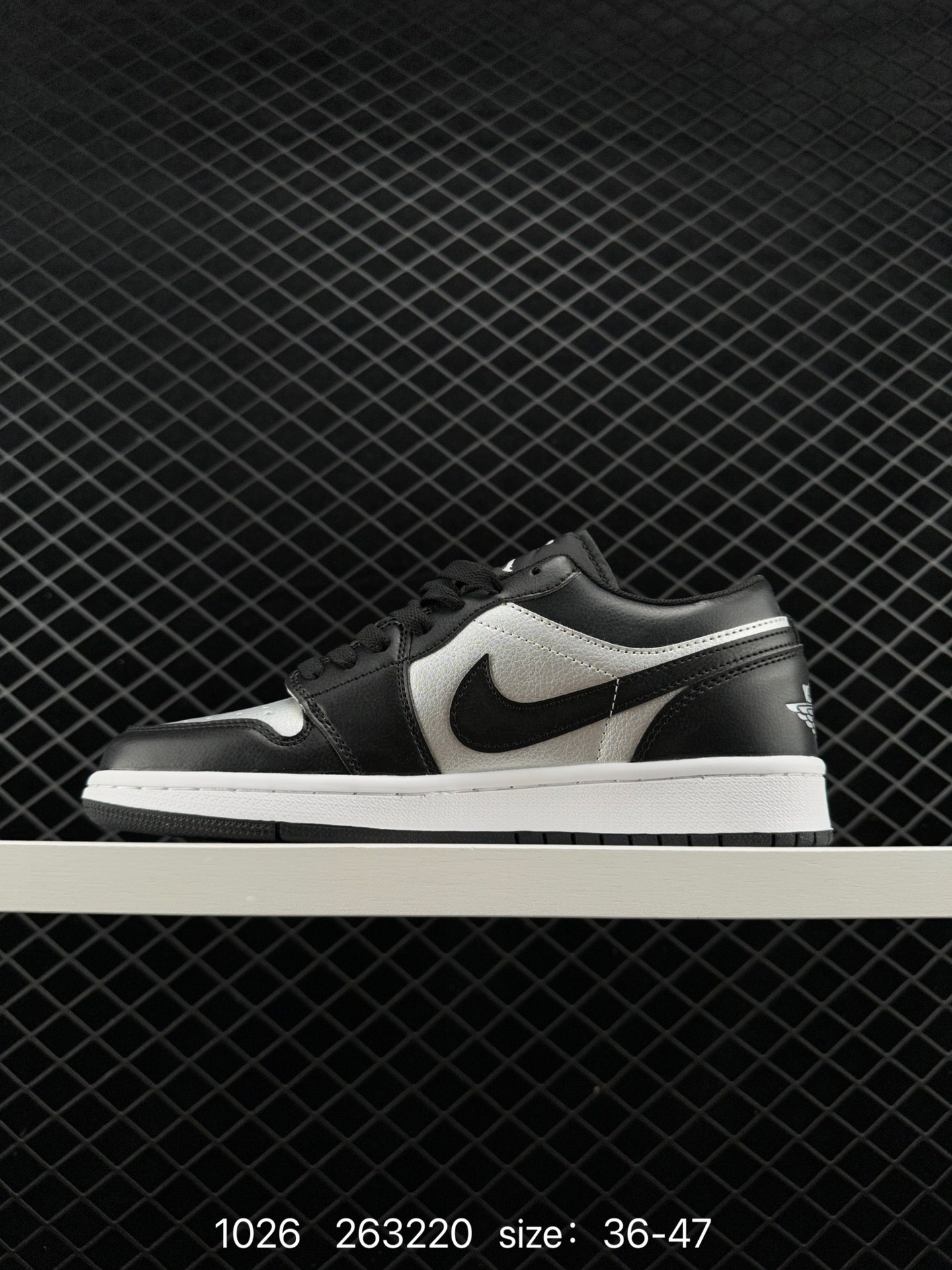 Air Jordan 1 Low “Silver Toe”